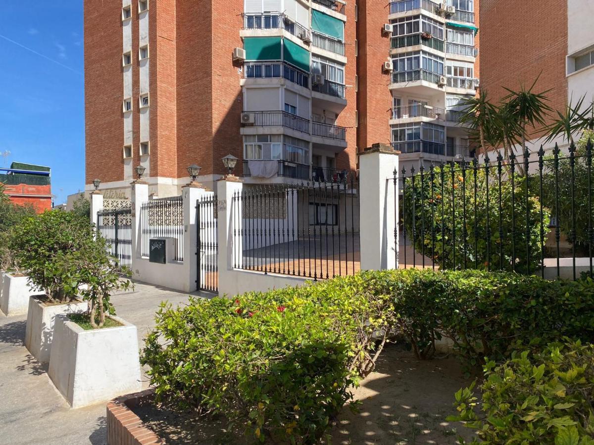Lafrenchtouch - Coqueto Estudio Terraza Con Vistas Torremolinos Eksteriør billede